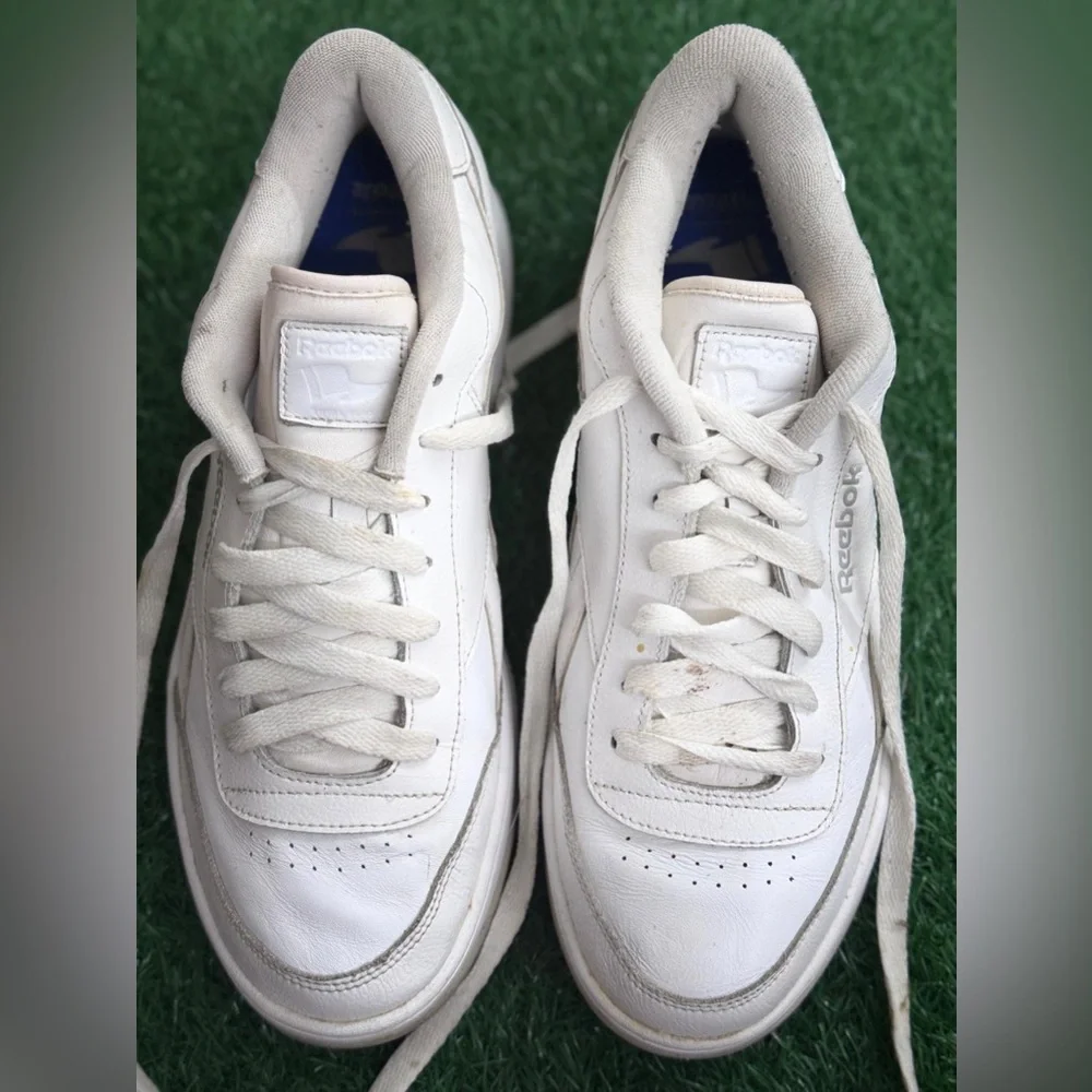 Reebok timeless outings few